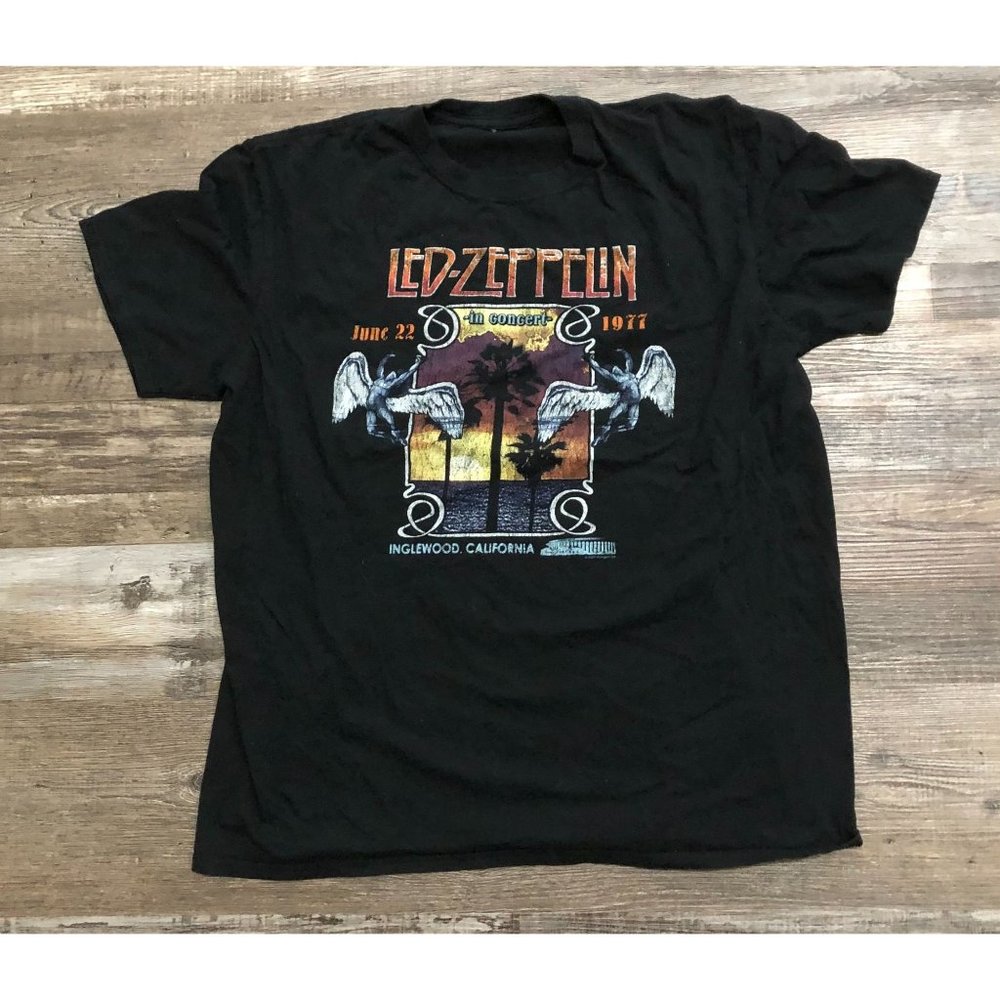 Led Zeppelin Black Short Sleeve Graphic Tee